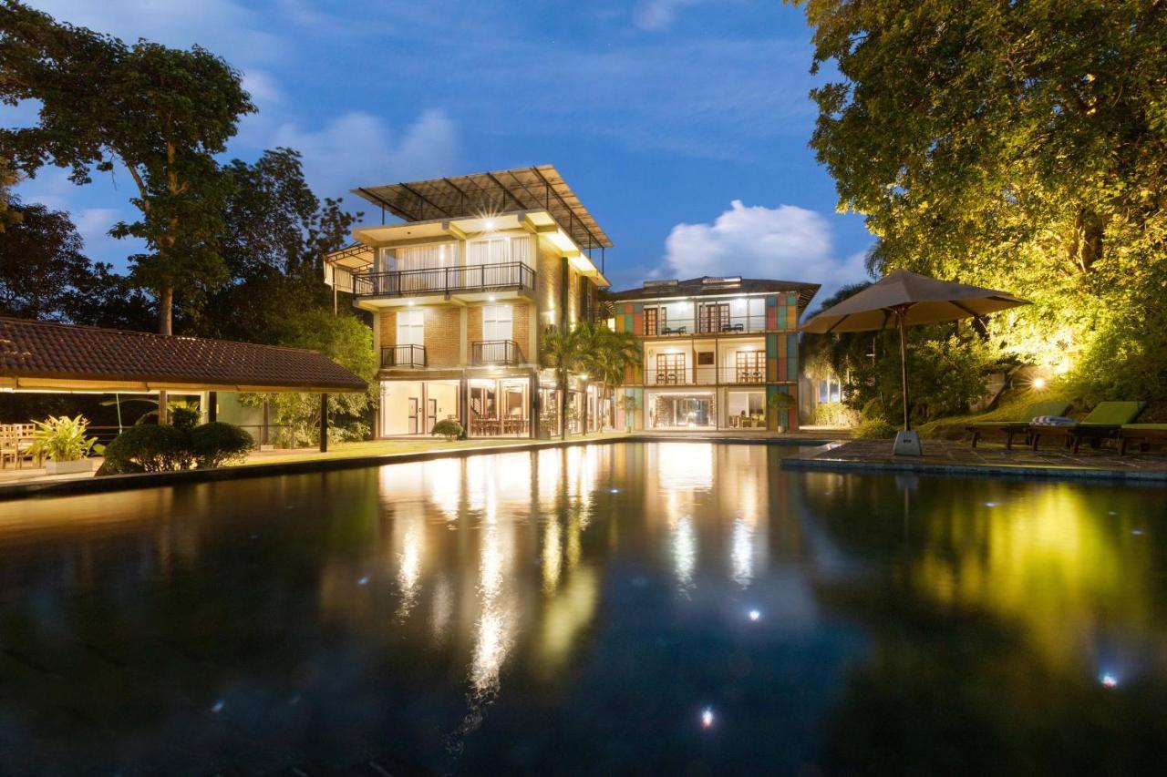Mapakada Village -